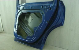 Дверь задняя правая для Volvo XC90 2023 года на фотографиях