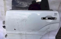 Дверь задняя левая для Subaru Forester на фотографиях