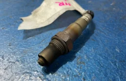 Лямбда-зонд (второй) для Chrysler Grand Voyager на фотографиях