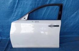 Дверь передняя правая для Infiniti M на фотографиях