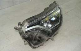 Фара ксенон левая для Toyota RAV4 2021 года на фотографиях