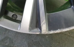 Диск колесный литой для Volvo XC90 2022 года на фотографиях