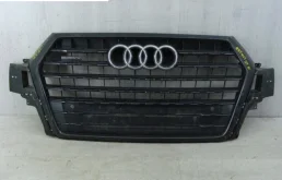 Решетка радиатора (4M0853651J FUQ) для Audi Q7 4M 2015+