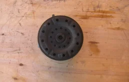 Компрессор кондиционера для Toyota RAV4 2003 года на фотографиях