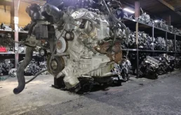 Двигатель для Lexus LS 2010 года на фотографиях