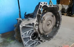 АКПП для Nissan X-Trail 2000 года на фотографиях