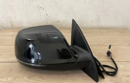 Зеркала для Audi Q7 2013 года на фотографиях