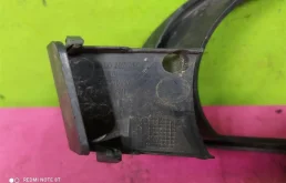 Решетка ПТФ левая для Audi Q7 2006 года на фотографиях