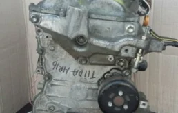 Двигатель без навесного для Nissan Tiida 2007 года на фотографиях