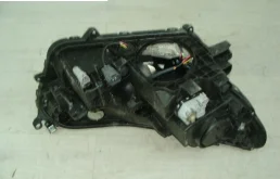 Фара ксенон левая для Toyota RAV4 2021 года на фотографиях