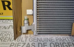 Радиатор кондиционера для Renault Fluence на фотографиях