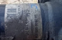 Амортизатор передний левый для Opel Insignia 2016 года на фотографиях