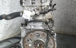 Двигатель без навесного для Lexus ES 2014 года на фотографиях