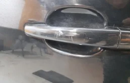 Стекла и зеркала для Peugeot 3008 на фотографиях