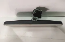 Зеркало заднего вида (в салоне) для Skoda Rapid 2019 года на фотографиях