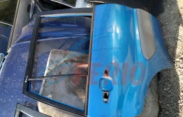 Дверь передняя правая для Toyota RAV4 на фотографиях