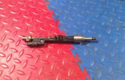 Форсунка топливная для BMW 5er Ф10 2010-2013