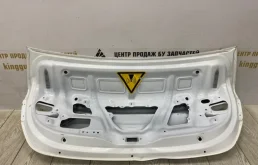 Дверь багажника для Hyundai Solaris 2021 года на фотографиях