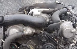 Двигатель для Lexus LS 2002 года на фотографиях