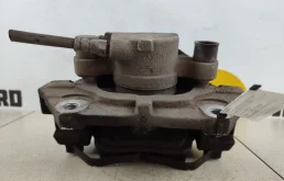 Тормозной цилиндр передний левый для Volvo XC90 на фотографиях