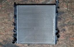 Радиатор охлаждения ДВС для Peugeot 307 Хэтчбек 5dr 2000-2009