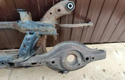 Задняя балка для Mazda CX 5 на фотографиях