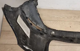 Бампер задний для Volkswagen Touareg 2012 года на фотографиях