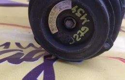 Компрессор кондиционера для BMW X3 2003 года на фотографиях