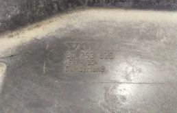 Защита картера двигателя для Volvo XC90 2005 года на фотографиях