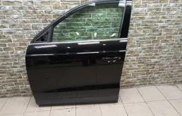 Дверь передняя левая для Audi Q3 на фотографиях