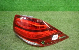 Фонарь внешний правый для Mercedes-Benz GLE class на фотографиях