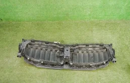 Воздуховод радиатора левый верхний для BMW 3er на фотографиях