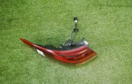 Противотуманка (ПТФ) задняя правая для Kia Rio X line 2022 года на фотографиях