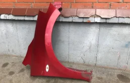 Подрамник двигателя для Nissan Tiida на фотографиях