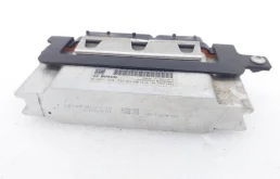 Блок управления двигателем для Volkswagen Polo 2023 года на фотографиях