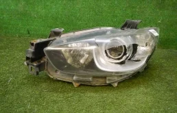 Фара левая для Mazda CX 5 2011 года на фотографиях
