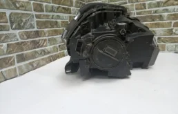 Фара правая для Mercedes-Benz GL class на фотографиях