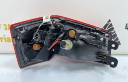 Фонарь внешний правый для Skoda Rapid на фотографиях