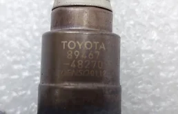 Лямбда-зонд (верхний) для Toyota RAV4 2010 года на фотографиях