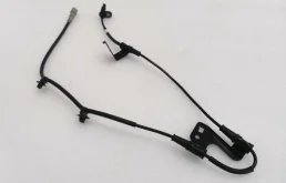 Датчик ABS передний левый для Hyundai Solaris 2021 года на фотографиях