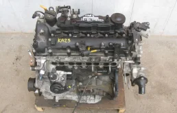 Двигатель без навесного для Kia Carnival 2016 года на фотографиях