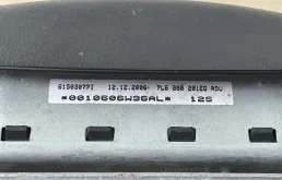 Подушка безопасности водителя для Volkswagen Touareg на фотографиях