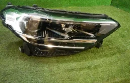 Фары для Volkswagen Polo на фотографиях