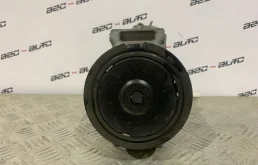 Компрессор кондиционера для Volkswagen Passat 2010 года на фотографиях