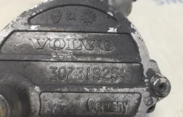 Вакуумный усилитель тормозов для Volvo XC90 2008 года на фотографиях