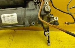 Компрессор пневмоподвески задний для Porsche Cayenne на фотографиях