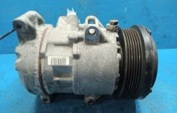 Компрессор кондиционера для Toyota RAV4 2018 года на фотографиях