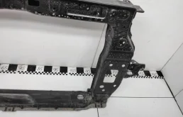 Панель радиатора (телевизор) для Hyundai Creta 2024 года на фотографиях