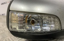 Стекла и зеркала для Volvo C30 2012 года на фотографиях