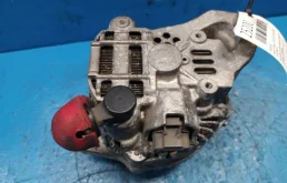 Генератор для Nissan Primera на фотографиях